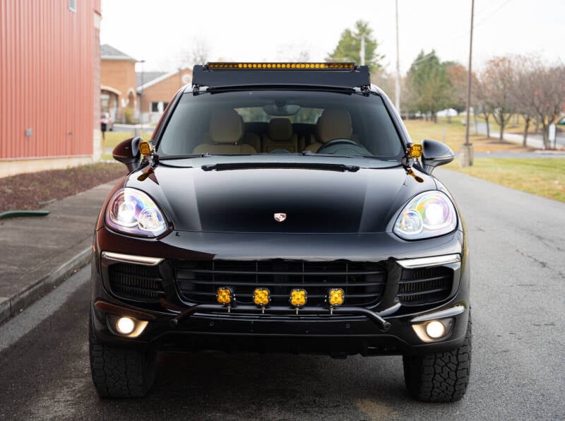 2015 Porsche Cayenne null photo 12