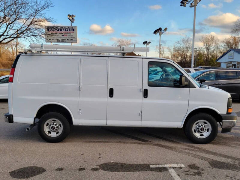 2017 GMC Savana 2500