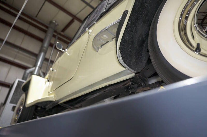 1950 Willys Jeepster