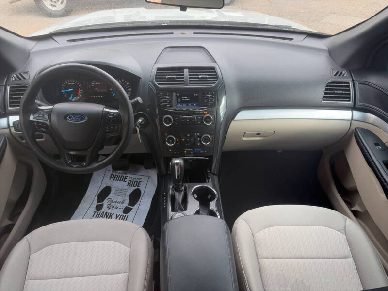 2018 Ford Explorer