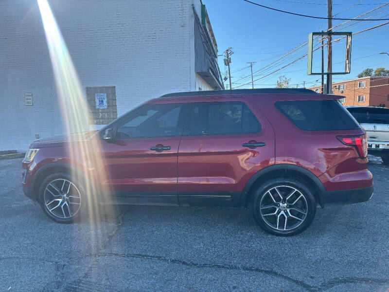 2016 Ford Explorer Sport