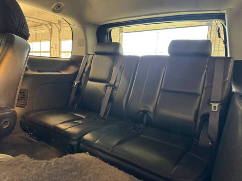 2011 Cadillac Escalade Luxury