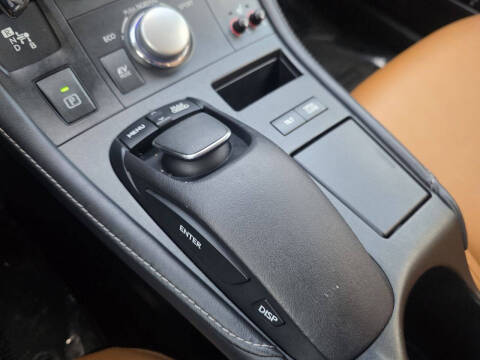 2011 Lexus CT 200h Premium