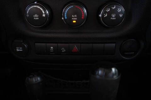 2012 Jeep Wrangler Unlimited Sport