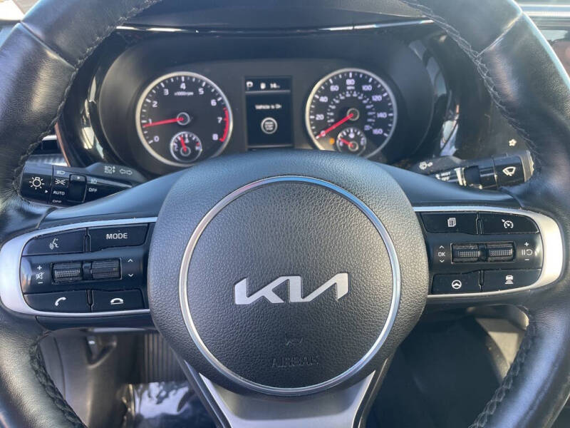 2023 Kia K5