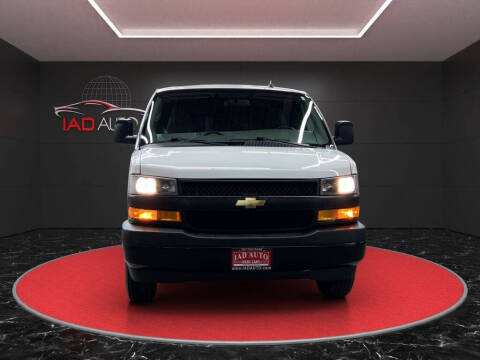 2022 Chevrolet Express 2500