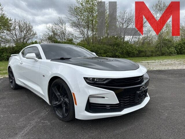 2019 Chevrolet Camaro for sale at INDY LUXURY MOTORSPORTS in Fishers IN