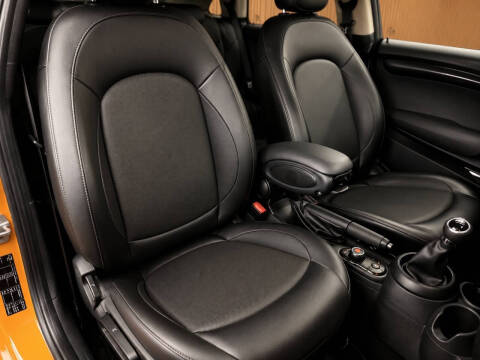2018 MINI Hardtop 2 Door Cooper