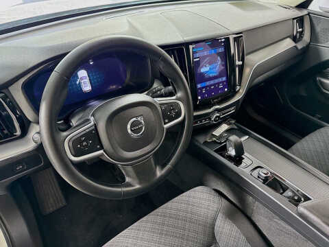 2023 Volvo XC60 B5 Core