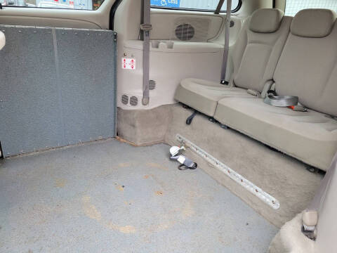 2007 Chrysler WHEELCHAIR VAN