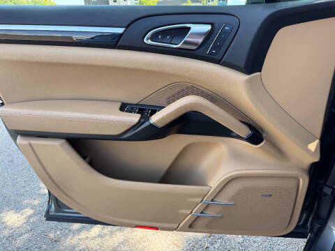 2015 Porsche Cayenne S