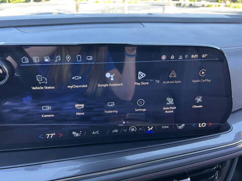 2025 Chevrolet Tahoe RST