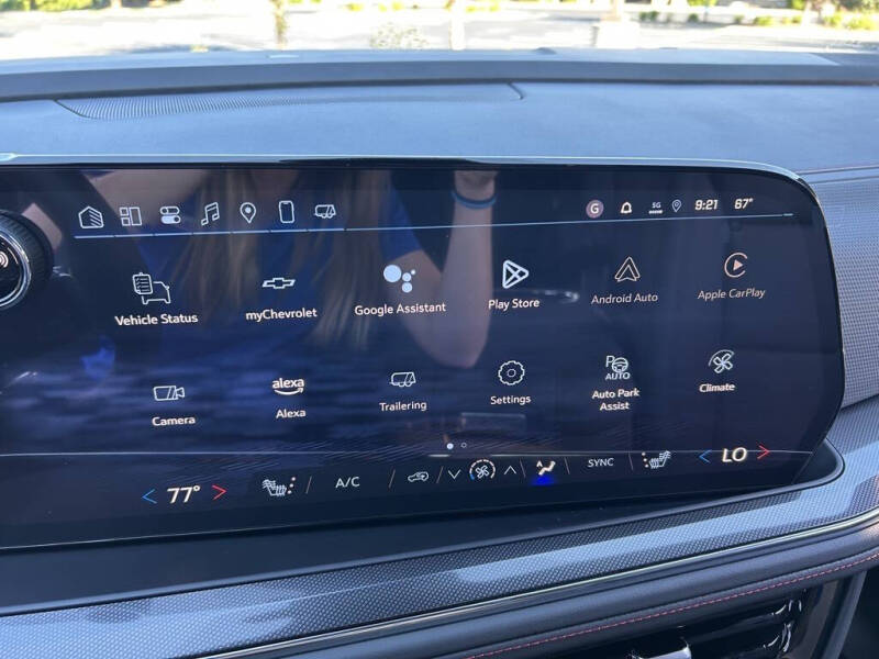 2025 Chevrolet Tahoe RST