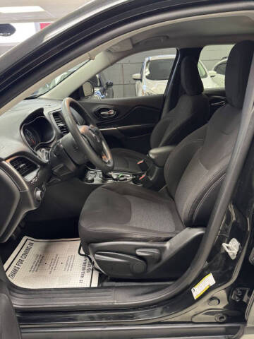 2020 Jeep Cherokee Latitude