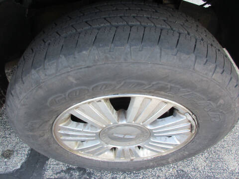 2011 Lincoln Navigator L