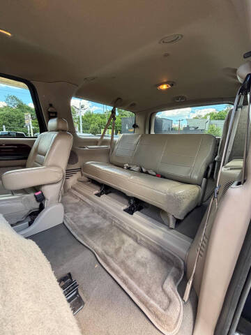 2004 Ford Excursion Limited