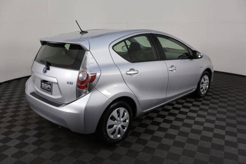 2012 Toyota Prius c