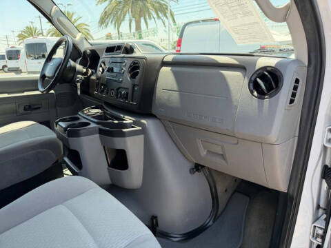 2011 Ford E-Series