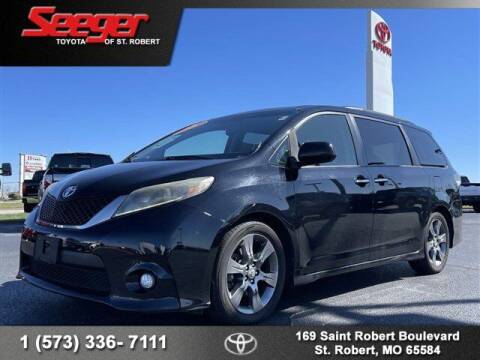 2015 Toyota Sienna for sale at SEEGER TOYOTA OF ST ROBERT in Saint Robert MO