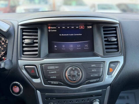 2017 Nissan Pathfinder