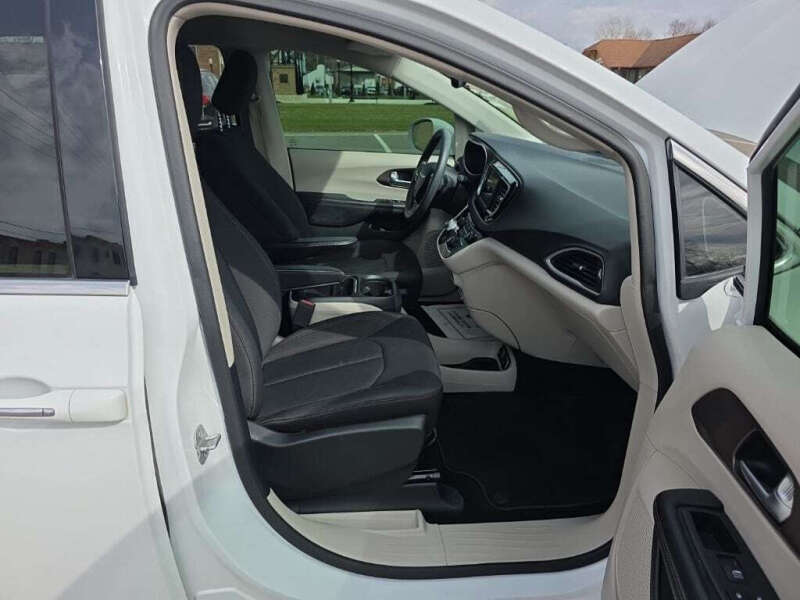 2018 Chrysler Pacifica Touring Plus