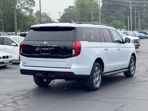 2026 Ford Expedition MAX Active