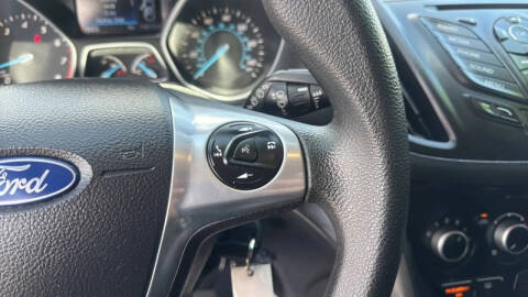 2016 Ford Escape S