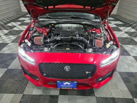 2017 Jaguar XF 35t R-Sport
