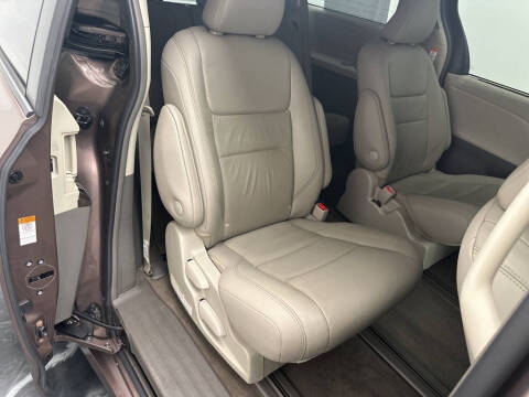 2018 Toyota Sienna
