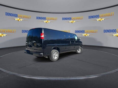 2025 Chevrolet Express 2500