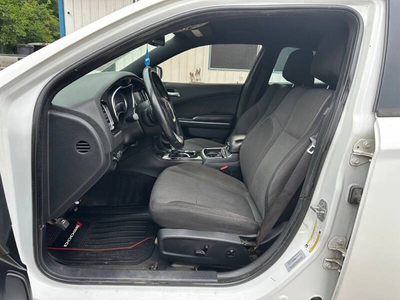 2015 Dodge Charger SXT