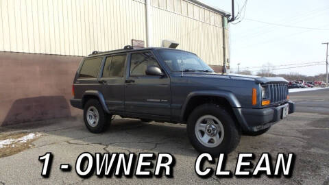 2001 Jeep Cherokee for sale at Car $mart in Masury OH