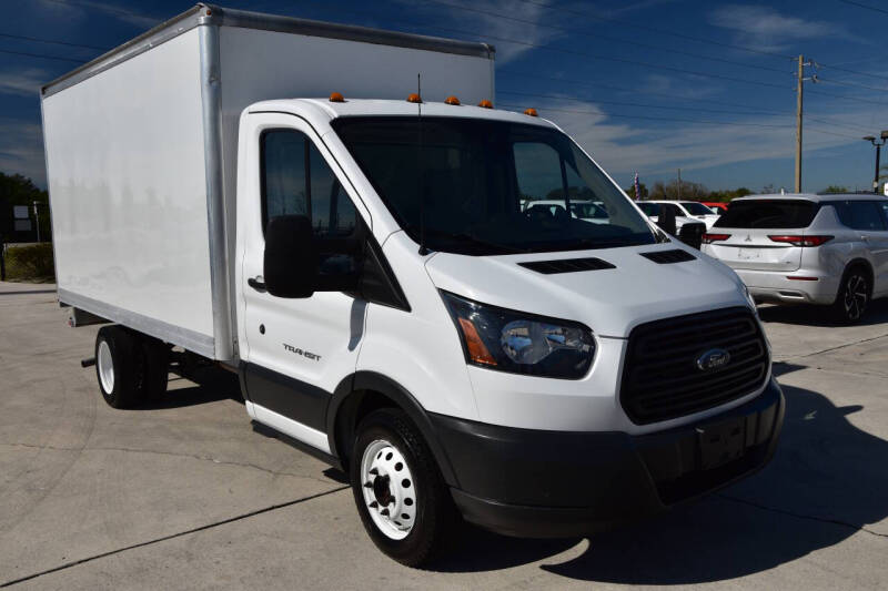 2018 Ford Transit Chassis Cab Base's photo