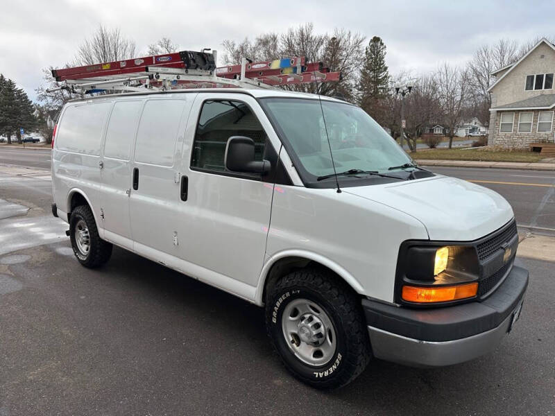 2016 Chevrolet Express for sale at REECIA MOTORS LLC in Cambridge MN