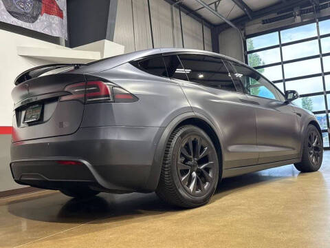 2022 Tesla Model X Plaid