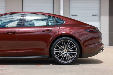 2019 Porsche Panamera