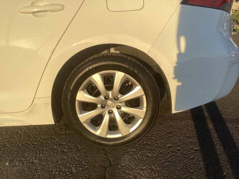 2020 Toyota Corolla LE