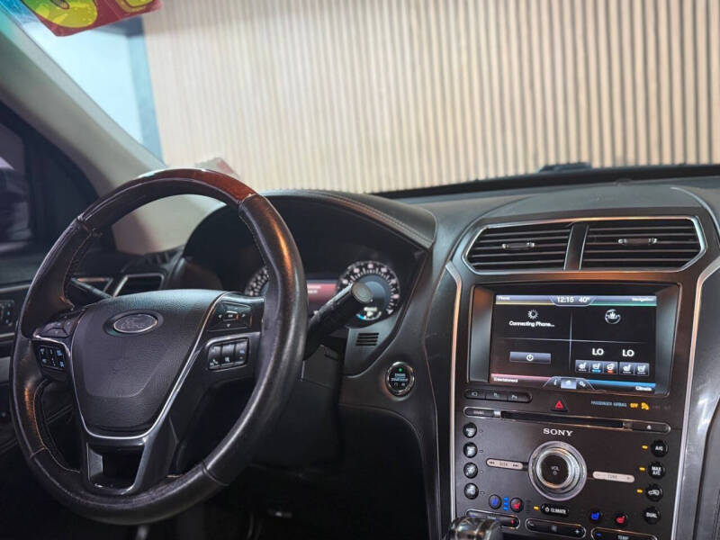 2016 Ford Explorer Platinum