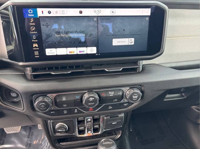 2026 Jeep Gladiator Sport S