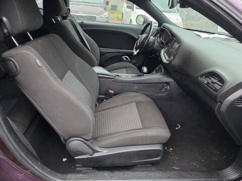 2020 Dodge Challenger SXT