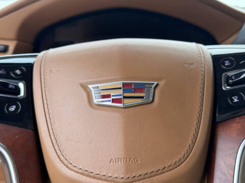2016 Cadillac Escalade Platinum