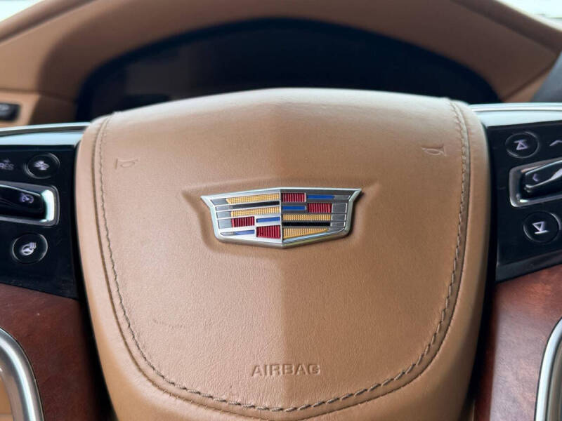 2016 Cadillac Escalade Platinum