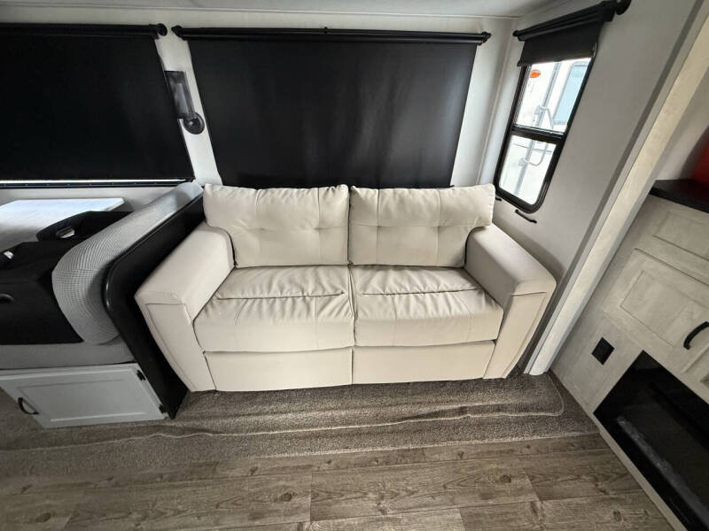 2021 Forest River 26RK