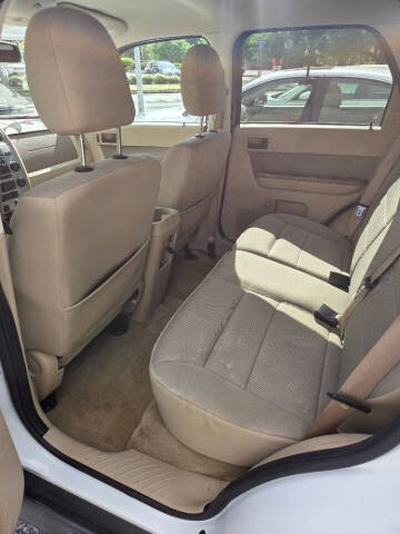2011 Ford Escape XLT
