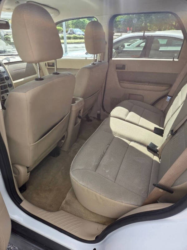 2011 Ford Escape XLT