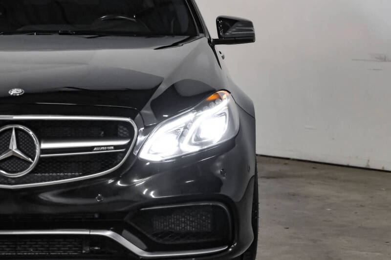 2016 Mercedes-Benz E-Class AMG E 63 S