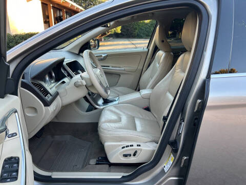 2013 Volvo XC60 T6 Premier Plus