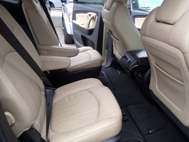 2012 Chevrolet Traverse LTZ