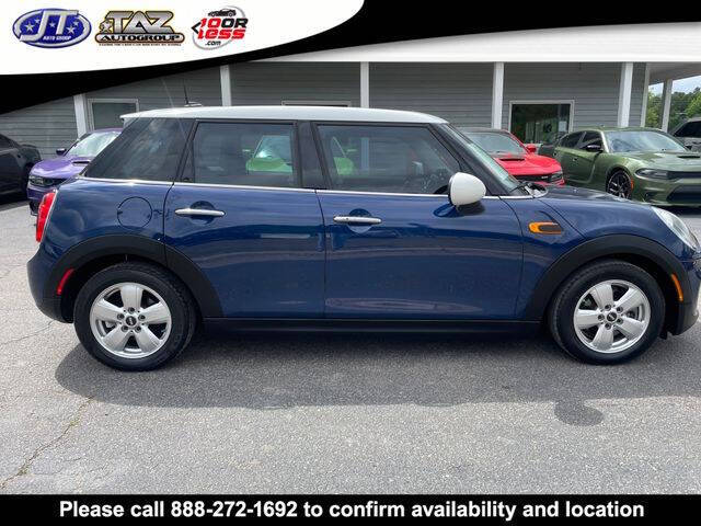 2017 MINI Hardtop 4 Door Cooper