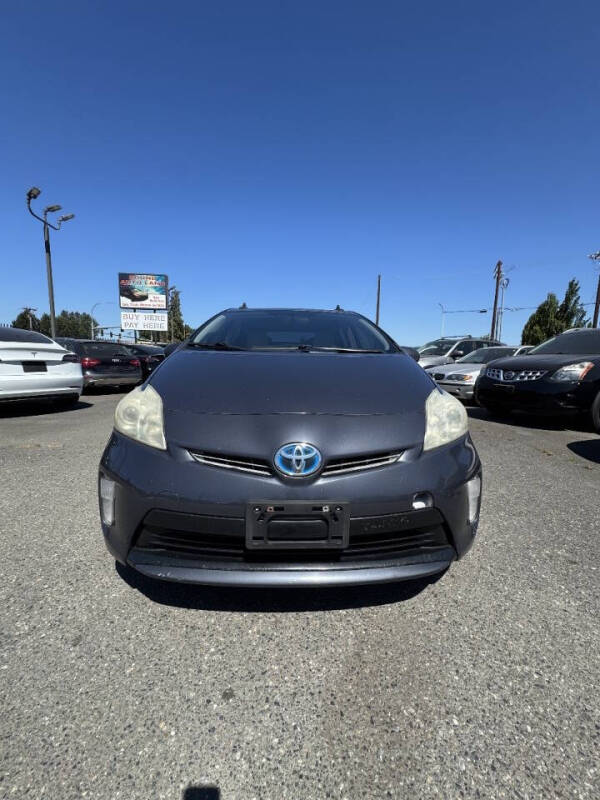2013 Toyota Prius Three
